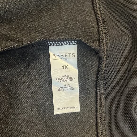 ASSETS BY SPANX Black Faux Suede High Rise Leggings 1X - Picture 9 of 11